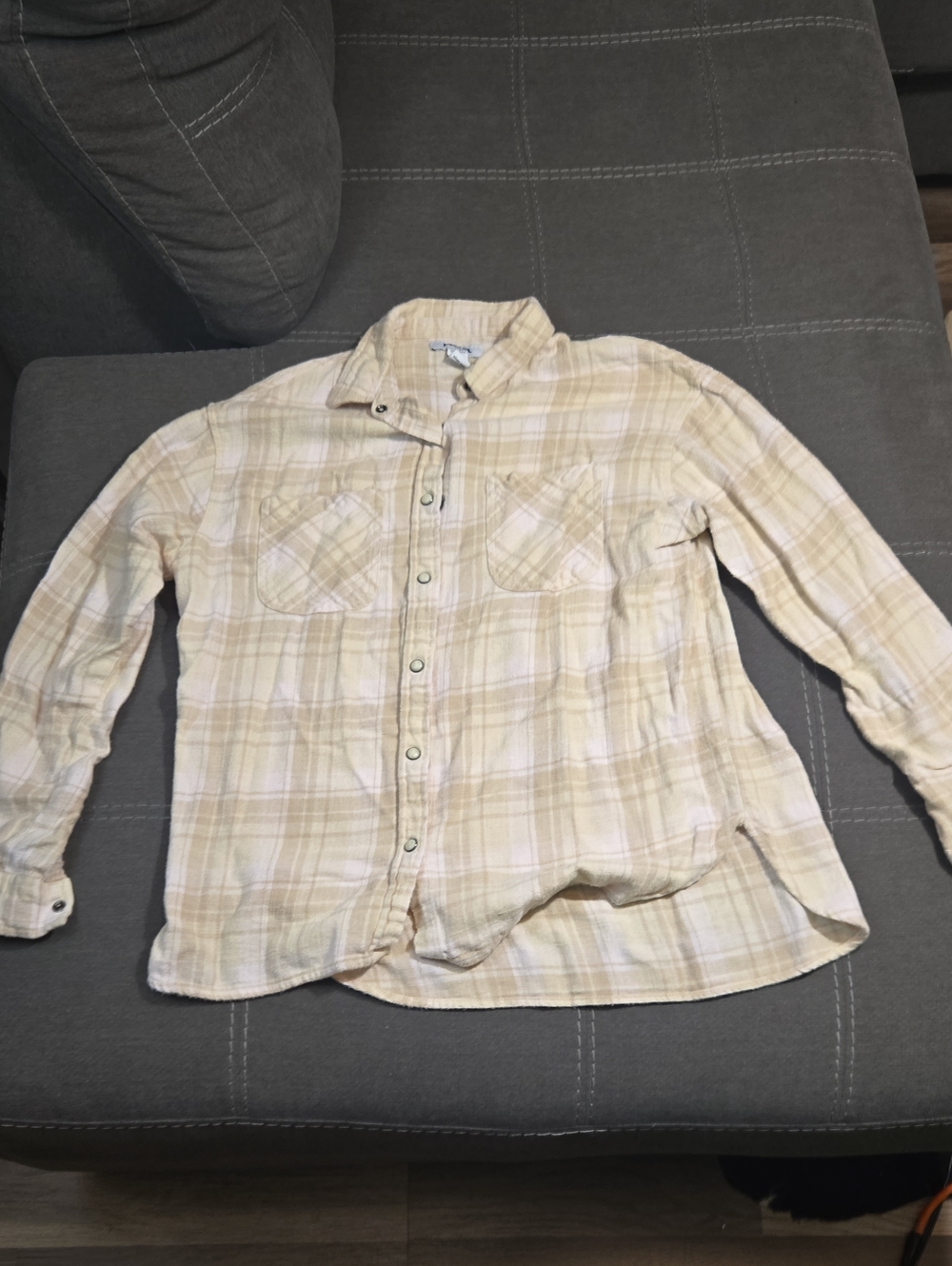 Womens  Plaid Button-Up Shirt - Light Beige